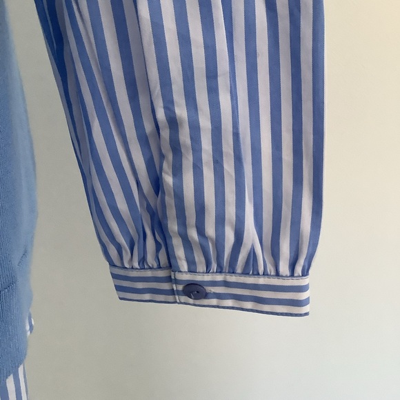 Leo & Ugo NWT Lt. Blue Built-in Shirt Knit Sweater Sz. L - Picture 9 of 9